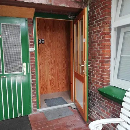 Apartment Huus Unner Lee 3 *